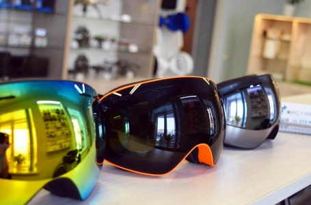 Советы по подбору маски для занятий горнолыжным спортом и сноубордингом. Часть 2: влияние технологии создания линз, размера оправы и посадки маски