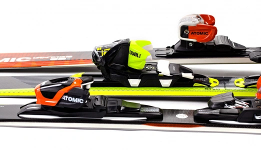 Стандарти та сумісність гірськолижних черевиків та кріплень