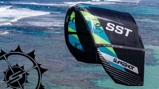 Slingshot SST: Специальный кайт для занятий кайтсёрфингом