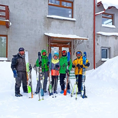 Лыжный туризм, скитур… как бы вы это ни называли, катание на лыжах в дикой местности становится все более популярным