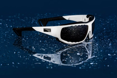 Правильный уход за очками для водных видов спорта