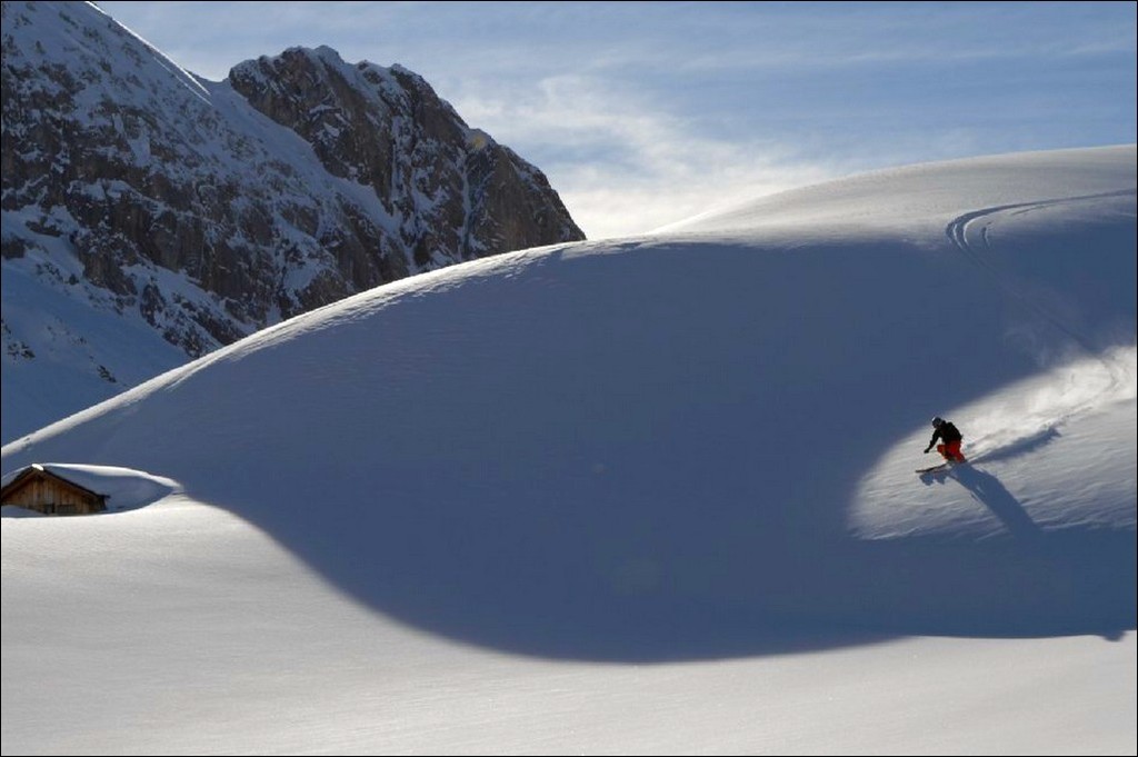 skiing on the amazing mount